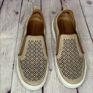 Women's Vionic "Kimmie Perf Slip-on Sneaker